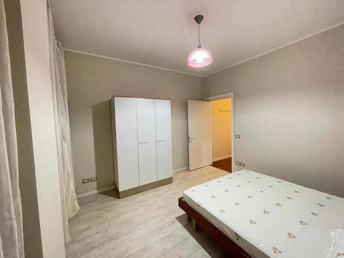 Mediterranean Sea Apartment City Center Durrës Esterno foto
