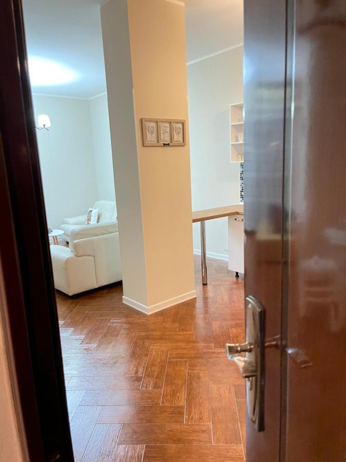 Mediterranean Sea Apartment City Center Durrës Esterno foto