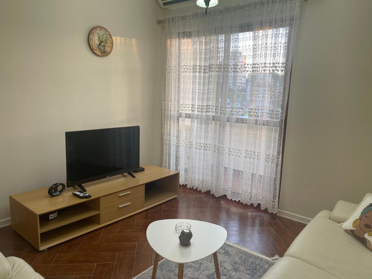 Mediterranean Sea Apartment City Center Durrës Esterno foto